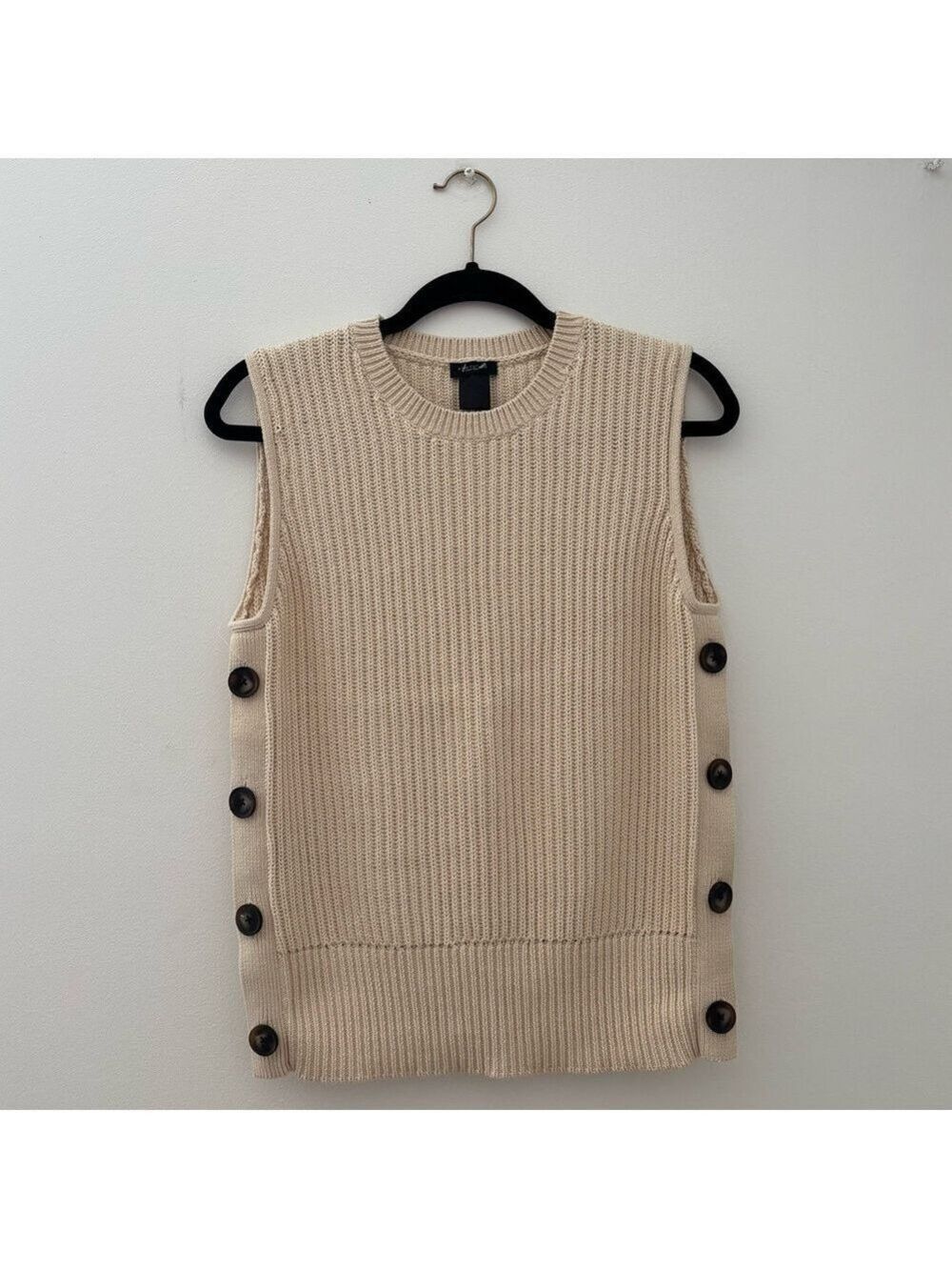 Ann Taylor Women’s Knit Side Button Vest